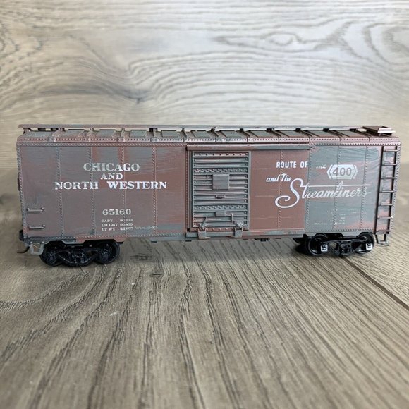 Athearn 5003 40 ft Box Car C & NW Chicago And Northwest HO Scale - Picture 4 of 11